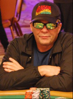 David Peters is fourth in chips at the WSOP Main Event with 6.13 million.