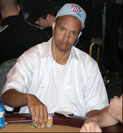 Phil Ivey has four bracelets to go to catch up to Phil Hellmuth.