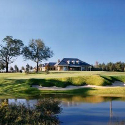 The Fallen Oak clubhouse in Mississippi serves up a legendary Bloody Mary.